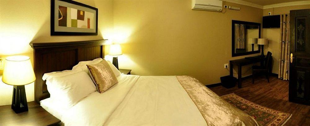 Eco Park Lodge Centurion Eksteriør bilde