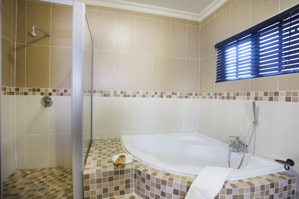 Eco Park Lodge Centurion Eksteriør bilde