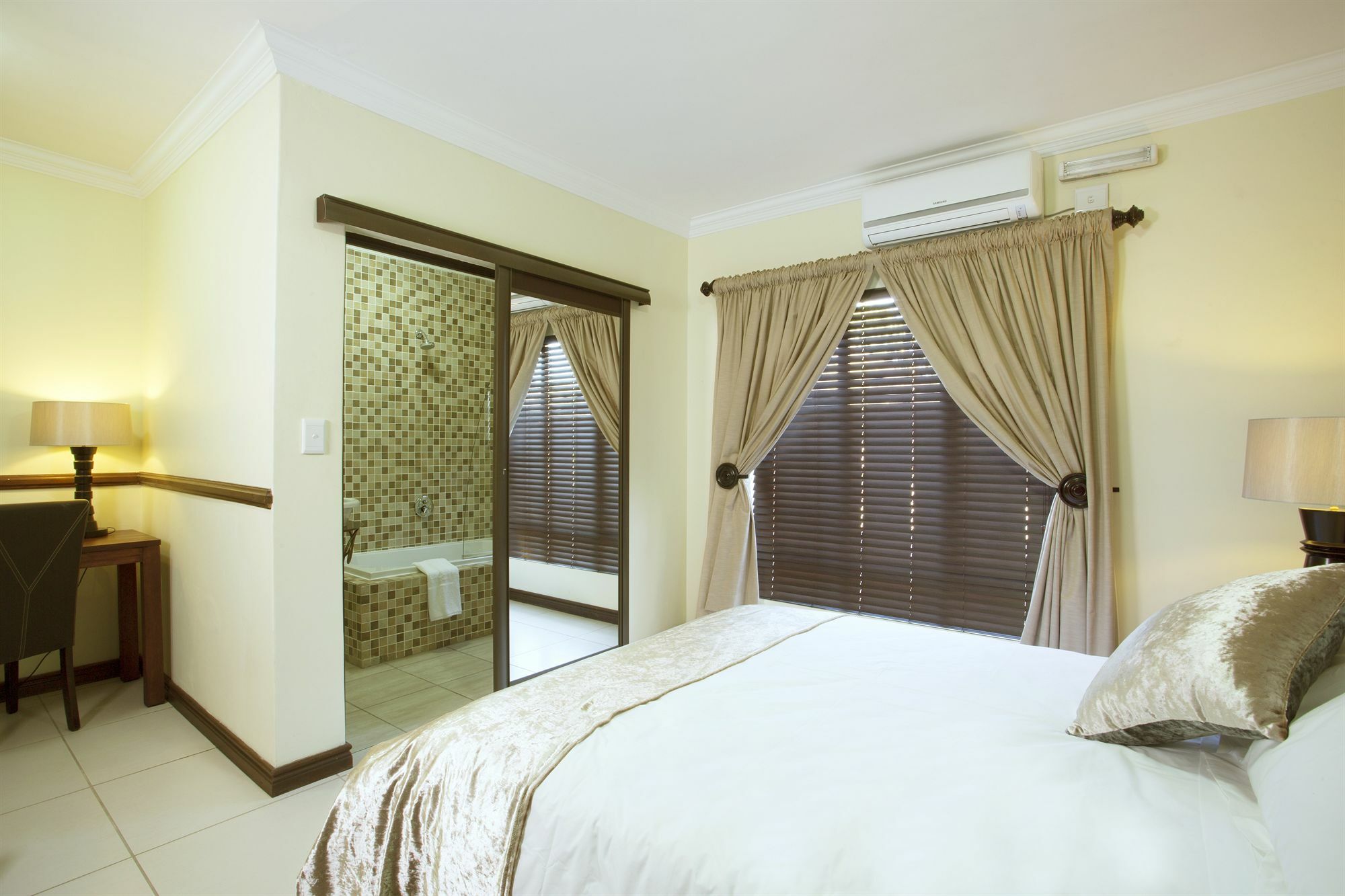 Eco Park Lodge Centurion Eksteriør bilde